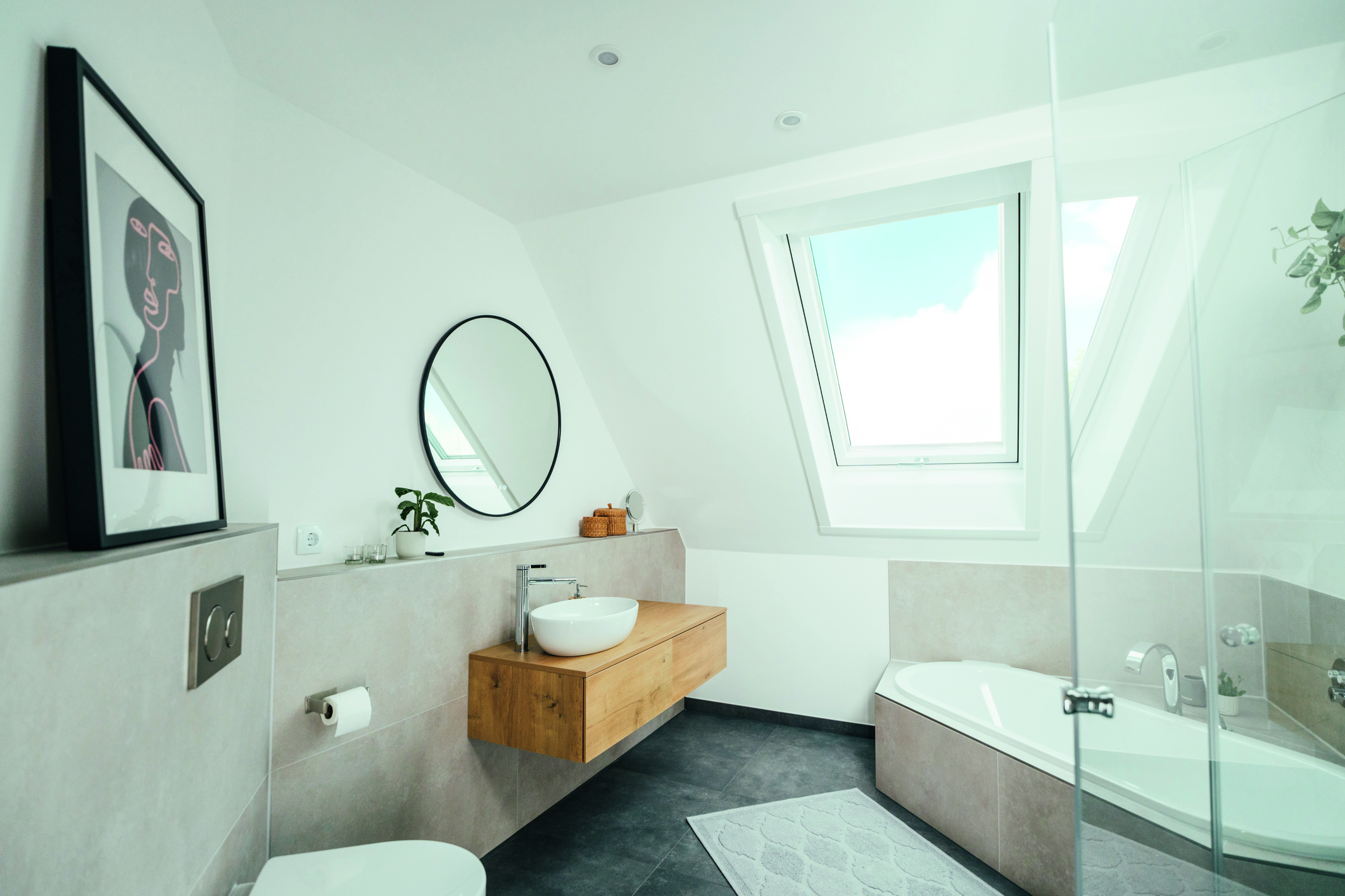 Roto Designo Heat Klapp-Schwingfenster R8 Kunststoff-2036621M Sinken, Baden, Pflanze, Innenarchitektur, Badewanne