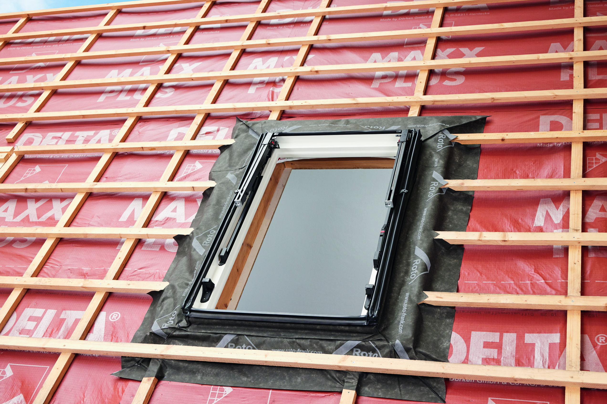 RotoQ ASA Außenanschlussschürze Fenster