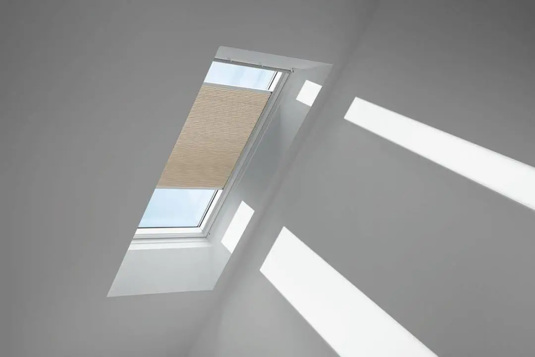 VELUX Standard-Wabenplissee  FHC C02 1155S Beige,Schiene alu            PG:P-FHCC021155S