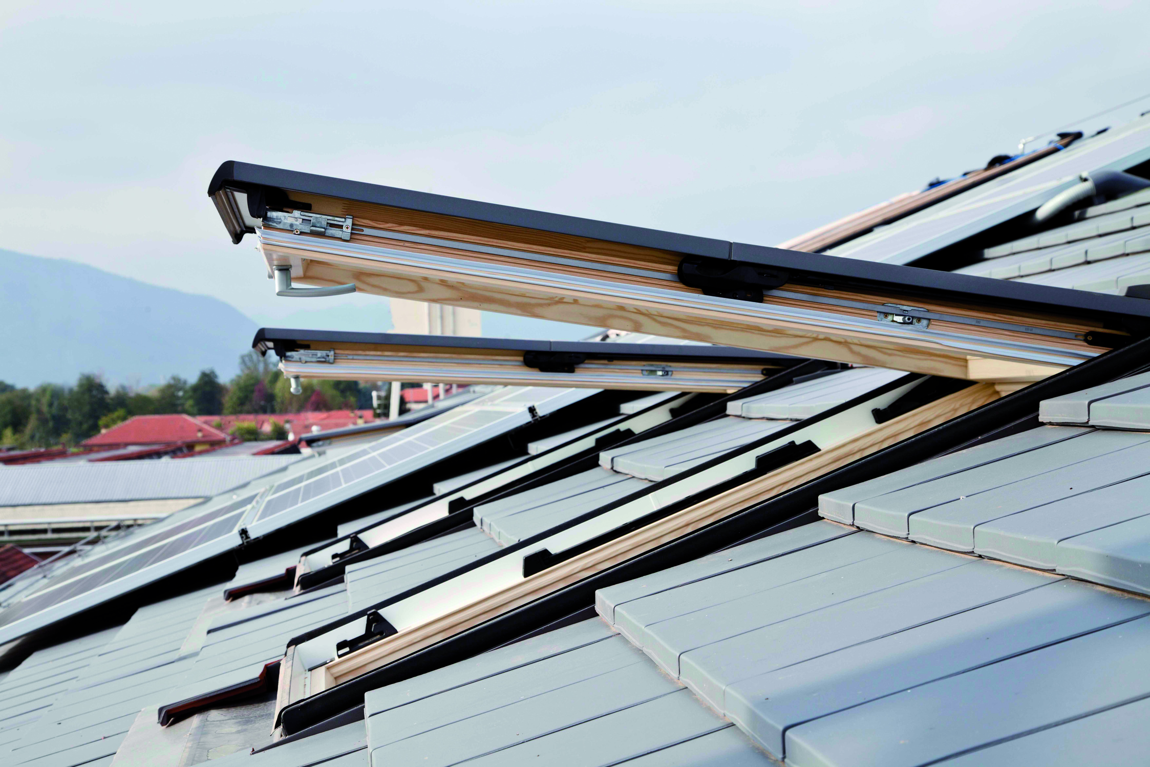 Roto Designo Klapp-Schwingfenster R8 Holz-807265M Roto Designo Klapp-Schwingfenster R8 Holz-807265M